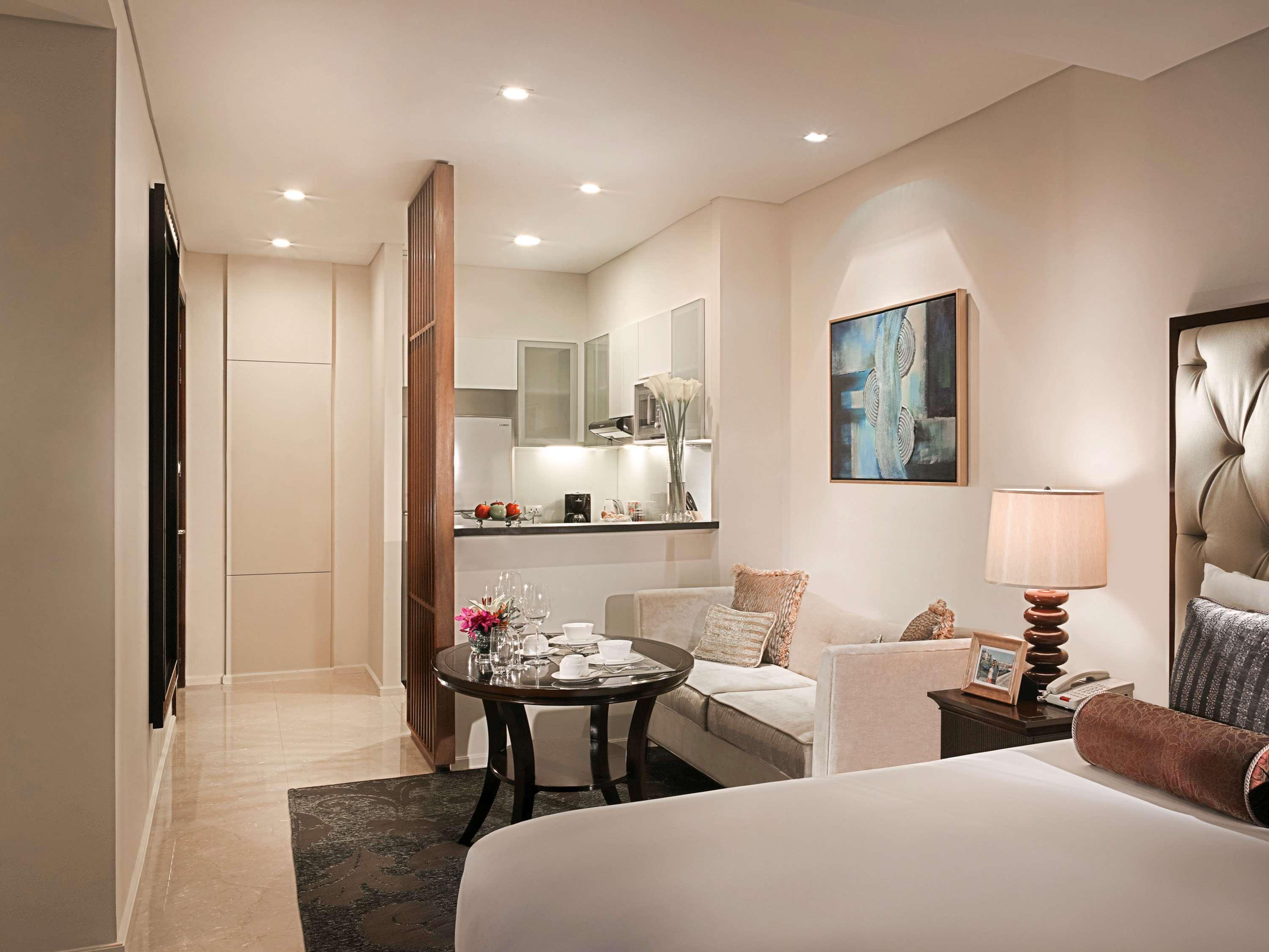Joy Nostalg Hotel And Suites Manila Managed By The Ascott Limited Pasig City Esterno foto