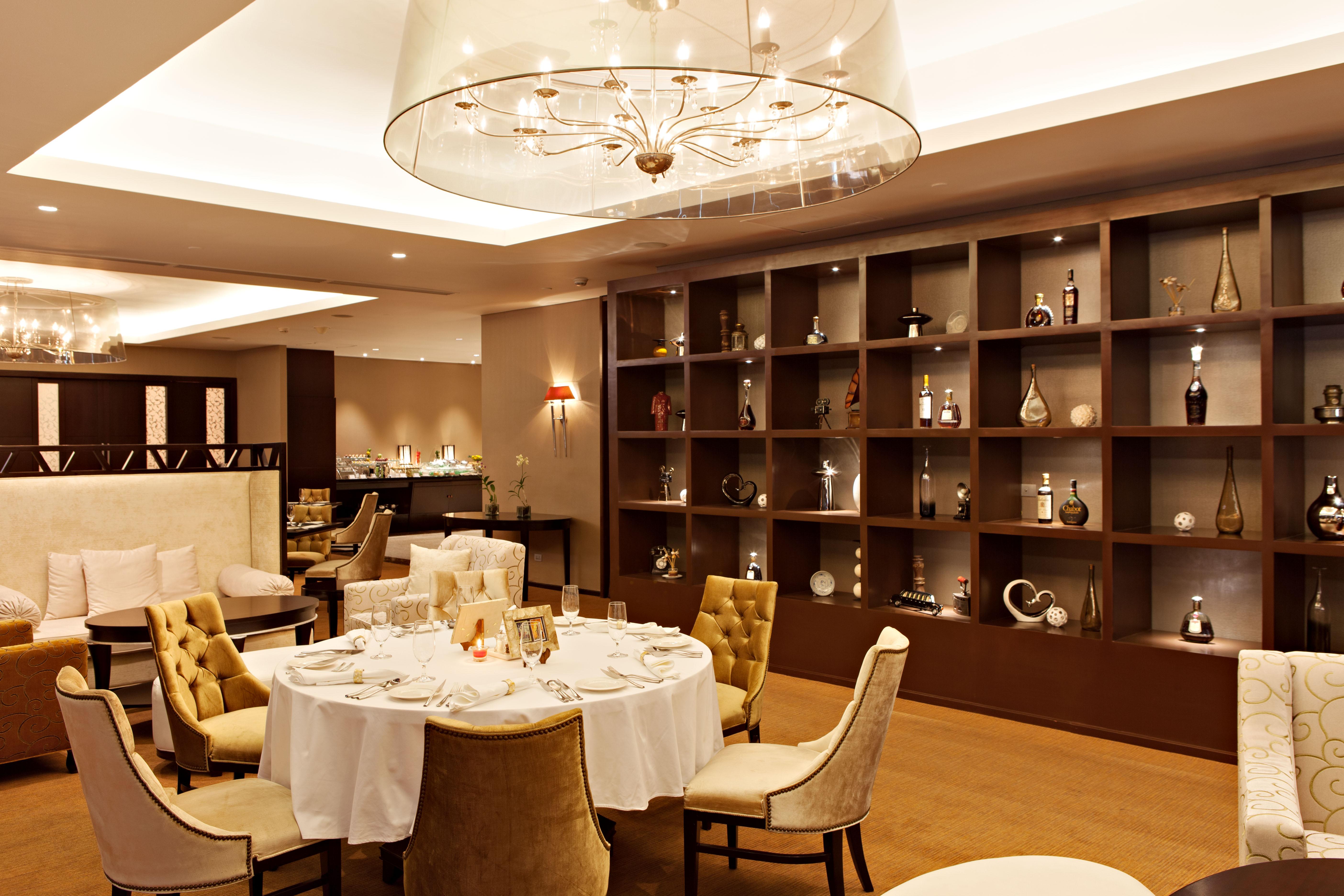Joy Nostalg Hotel And Suites Manila Managed By The Ascott Limited Pasig City Esterno foto